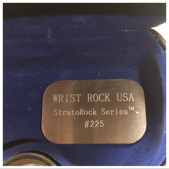 WRISTROCK GUITAR WATCH LIMITED EDITION - Picture 5 of 6